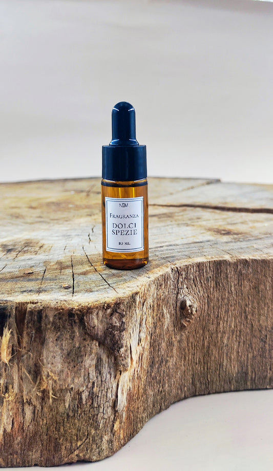 RICARICHE PER PROFUMATORI AUTO DOLCI SPEZIE - FRAGRANZE PREGIATE PER VIAGGI UNICI NEM 10 ml