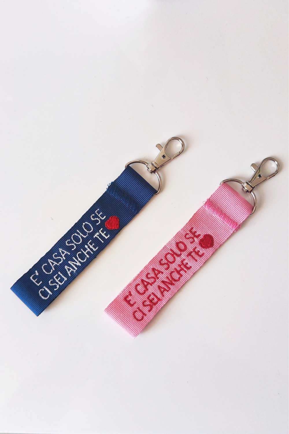 PORTACHIAVI PERSONALIZZATO RICAMATO